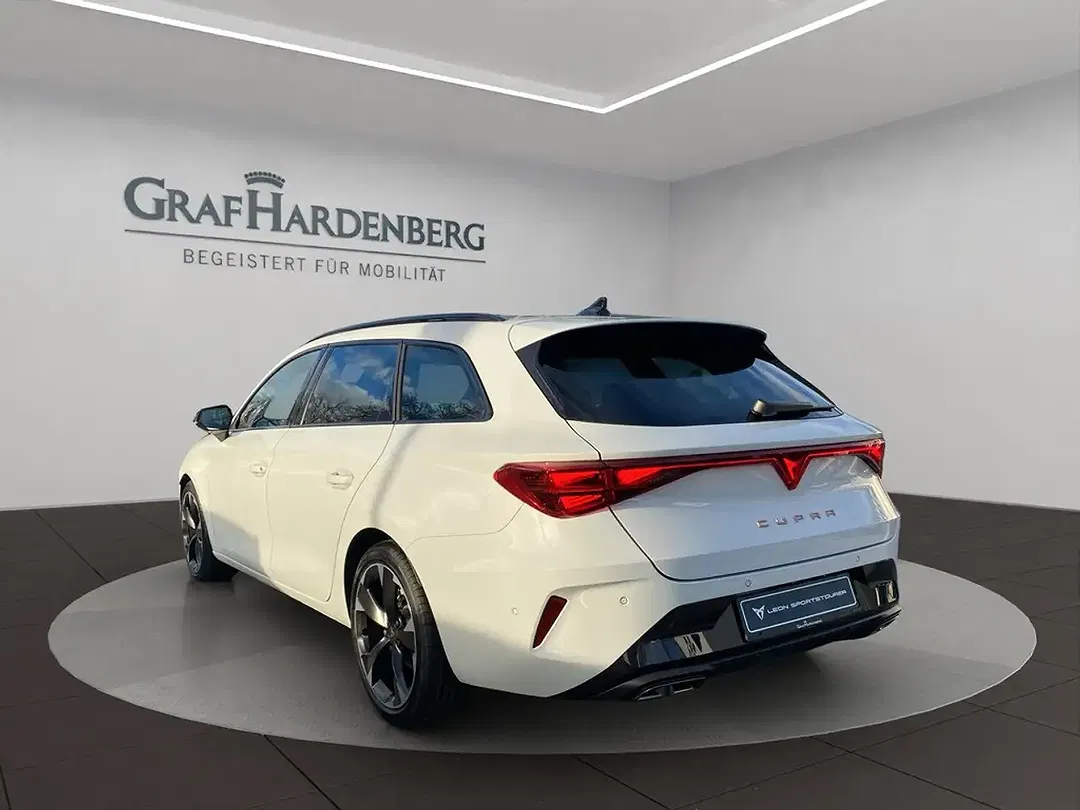 CUPRA Leon 1.5 eTSI Sportstourer - Thumbnail 4