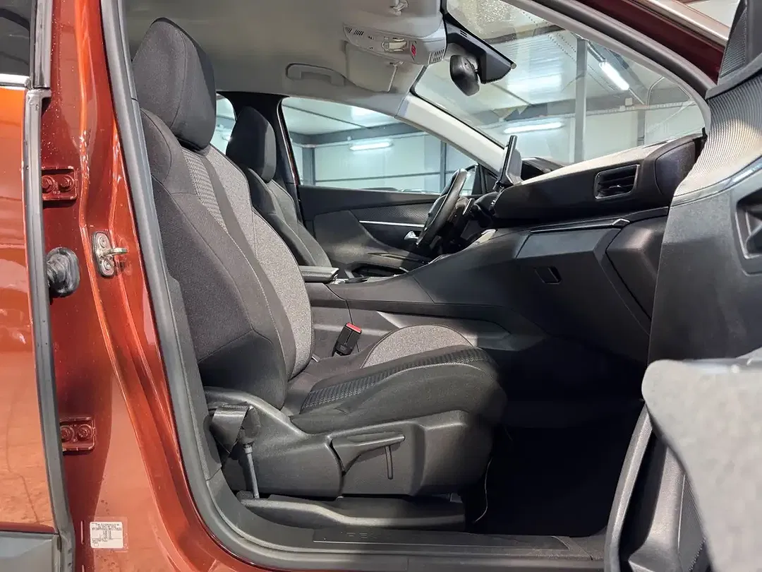 Peugeot 5008 Active Business - Thumbnail 9