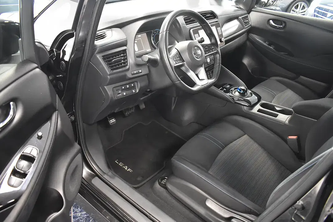 Nissan Leaf Acenta - Thumbnail 6