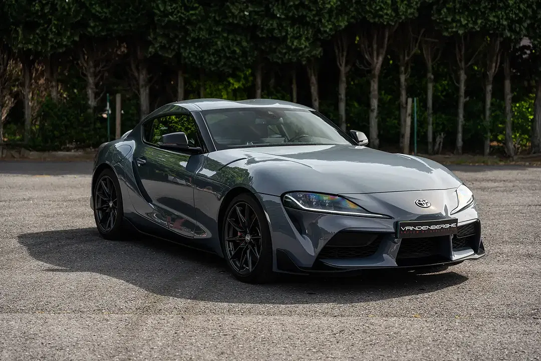 Toyota Supra - Thumbnail 3