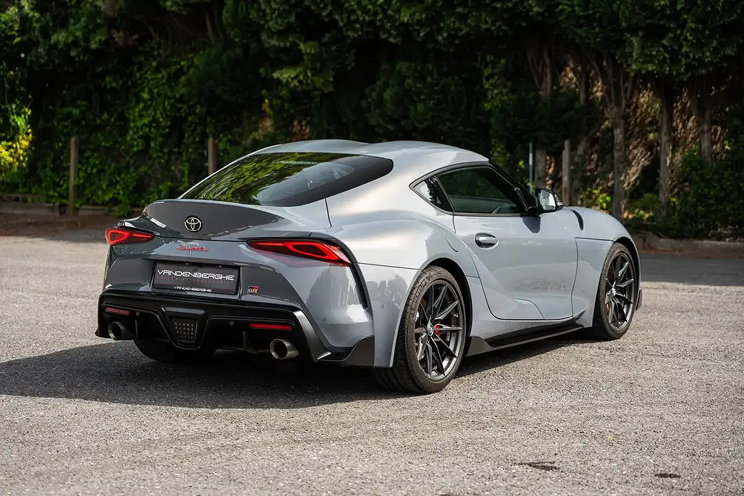 Toyota Supra - Thumbnail 7