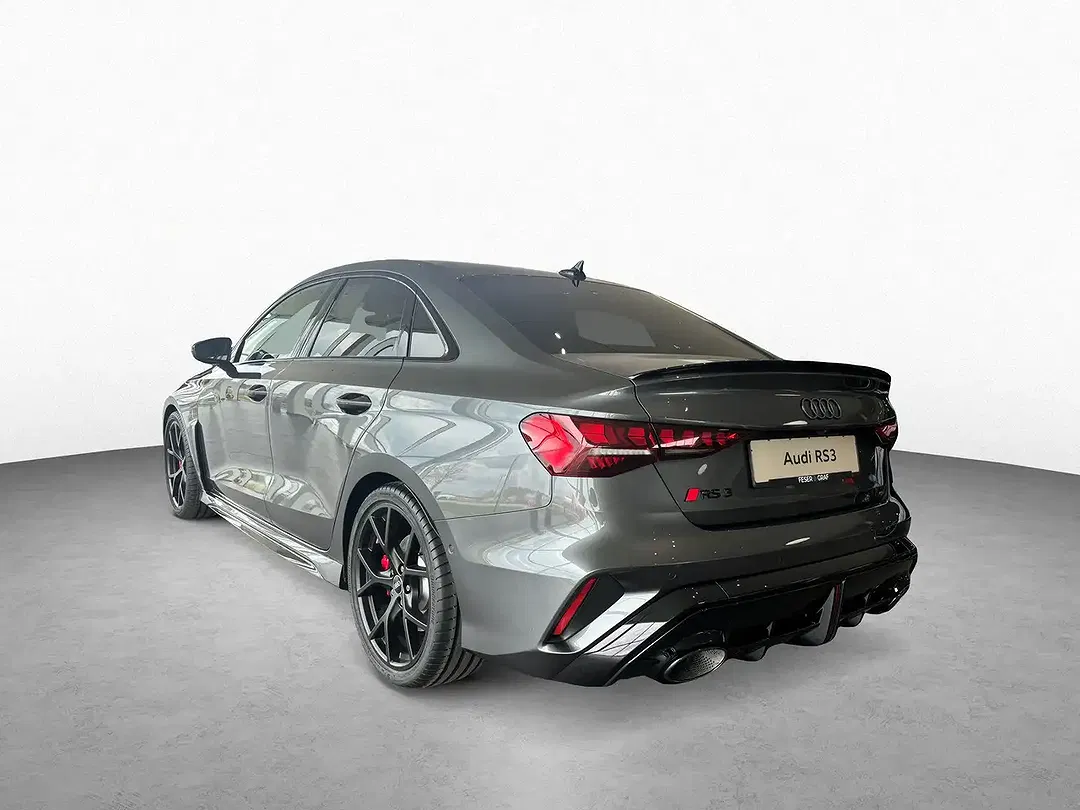 Audi RS3 Matrix LED - foto 2