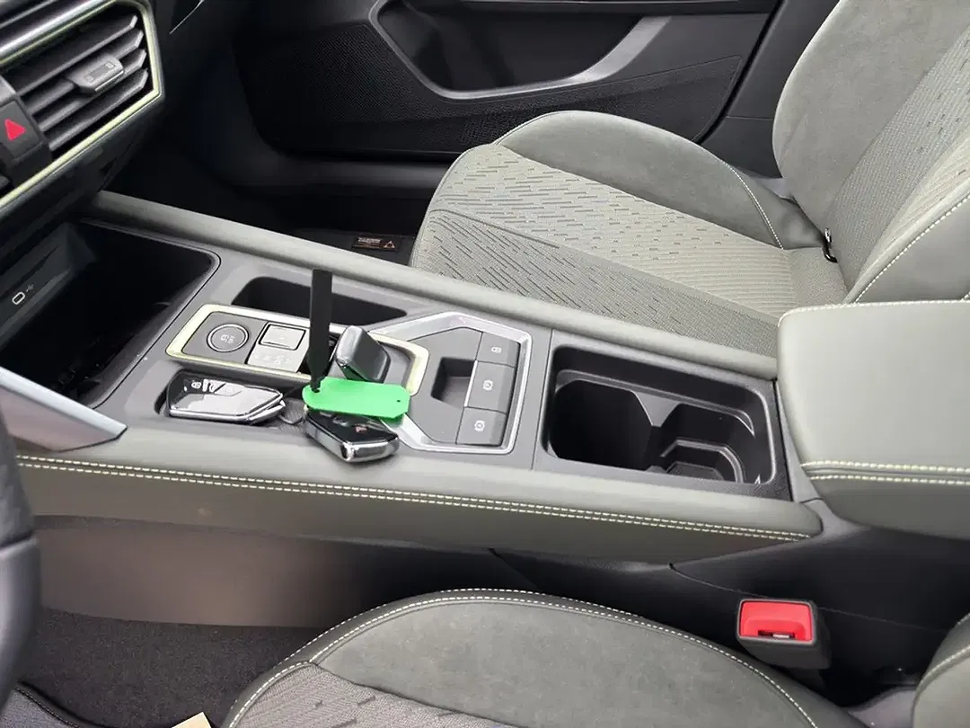 CUPRA Leon 2.0 TSI DSG 4Drive VZ Sportstourer Tribe Edition - Thumbnail 13