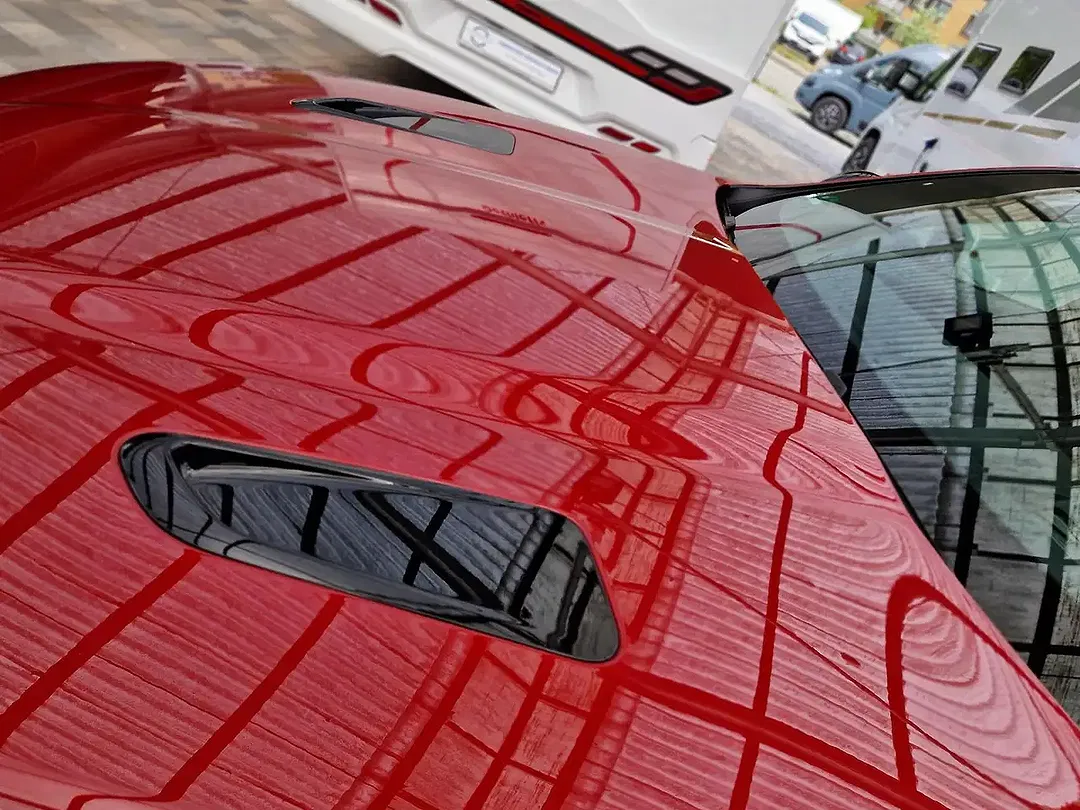 Jaguar F-Pace 5.0 4x4 SVR - Thumbnail 11