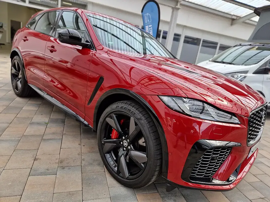 Jaguar F-Pace 5.0 4x4 SVR - foto 2