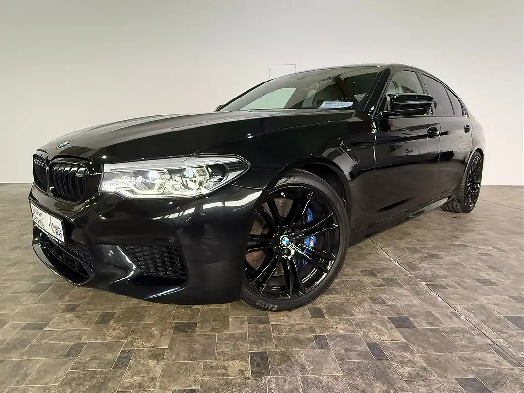 BMW M5 Competition - Thumbnail 3