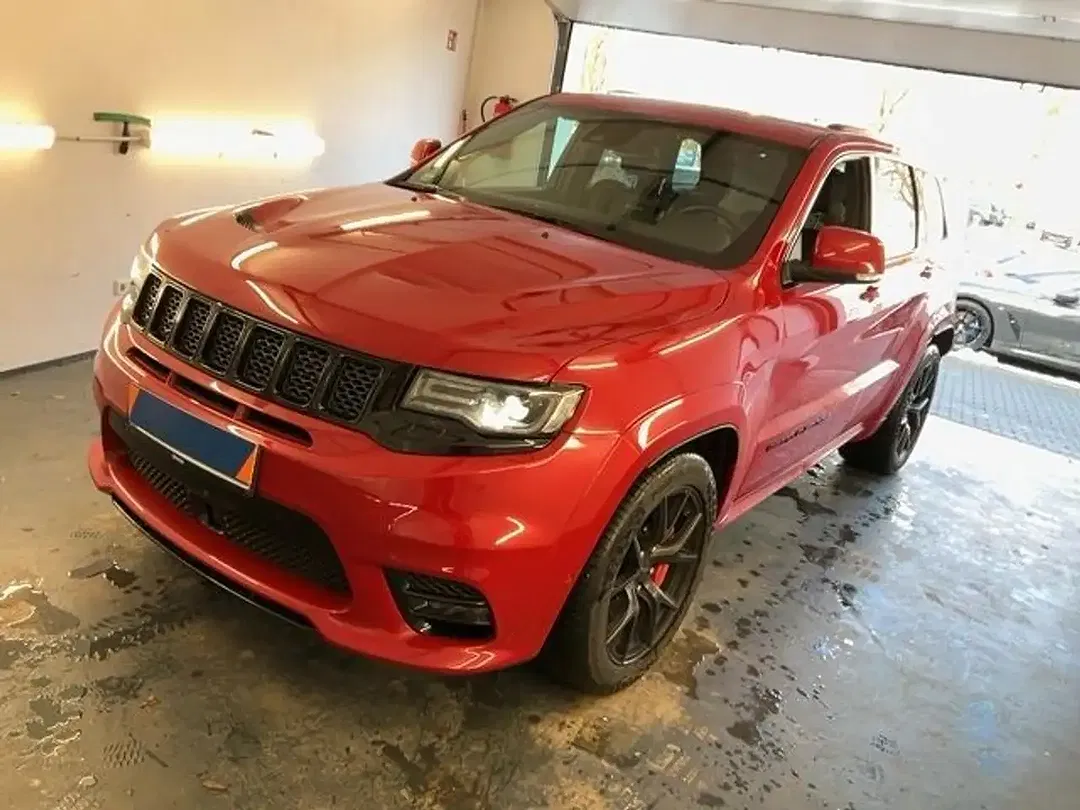 Jeep Grand Cherokee 6.4 V8 HEMI SRT - foto 1
