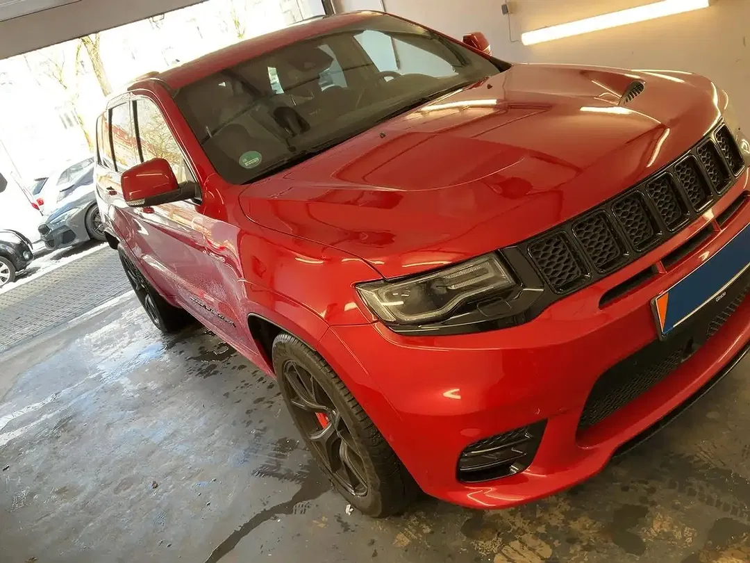 Jeep Grand Cherokee 6.4 V8 HEMI SRT - Thumbnail 4