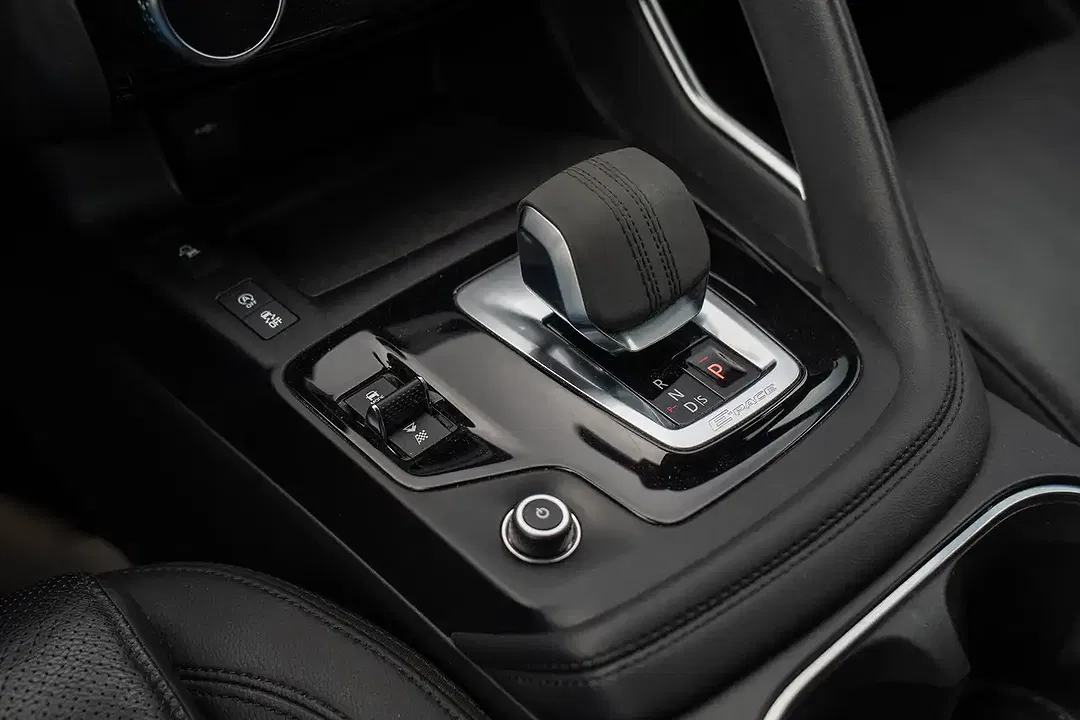 Jaguar E-Pace - Thumbnail 13