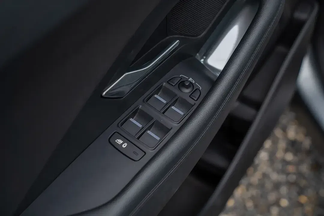 Jaguar E-Pace - foto 15