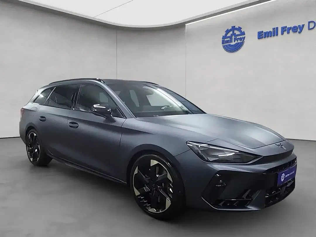 CUPRA Leon 2.0 TSI DSG 4Drive VZ Matrix LED Sportstourer - Thumbnail 8