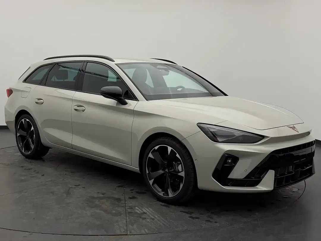 CUPRA Leon 2.0 TSI 4Drive Matrix LED Sportstourer - Thumbnail 4