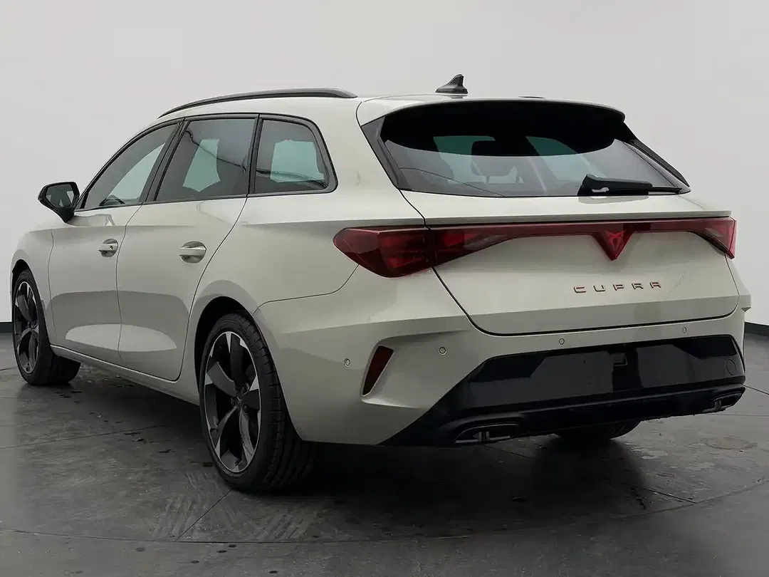 CUPRA Leon 2.0 TSI 4Drive Matrix LED Sportstourer - Thumbnail 7