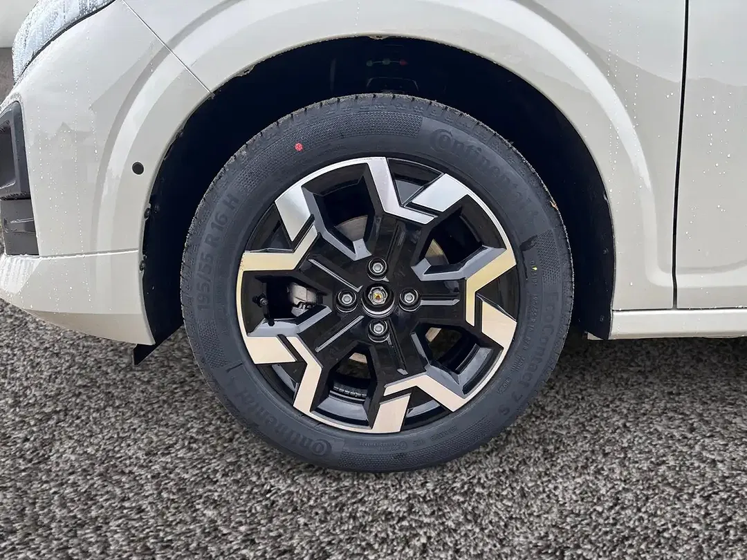 Dacia Sandero TCe Journey - foto 15