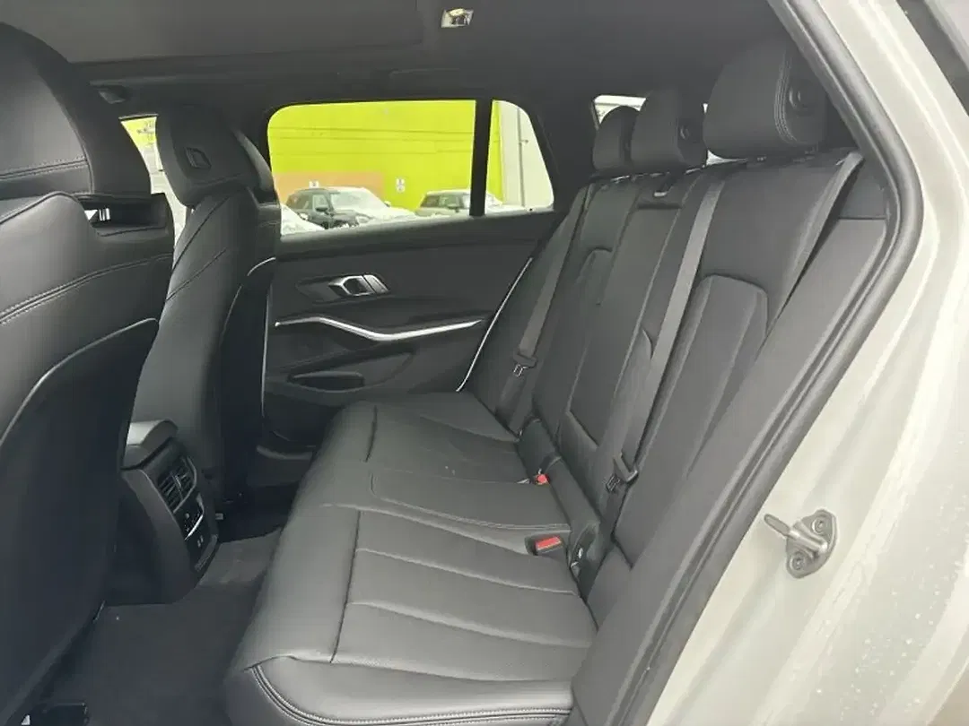 BMW 320 M Touring - Thumbnail 10