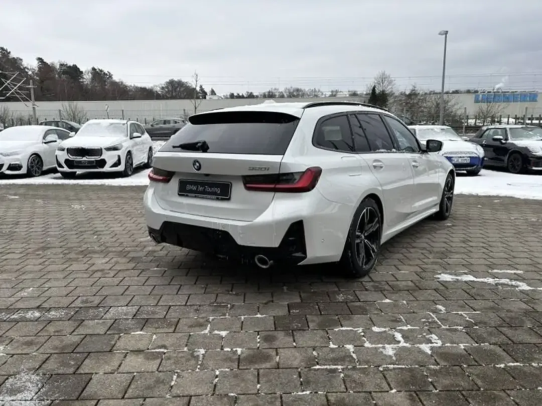 BMW 320 M Touring - Thumbnail 3