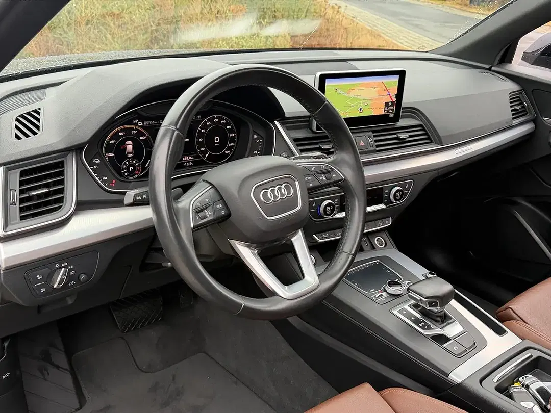 Audi Q5 50 TFSI e quattro sport - Thumbnail 9