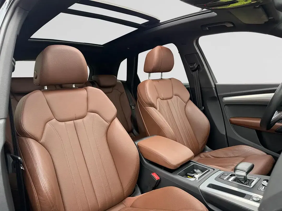 Audi Q5 50 TFSI e quattro sport - Thumbnail 3