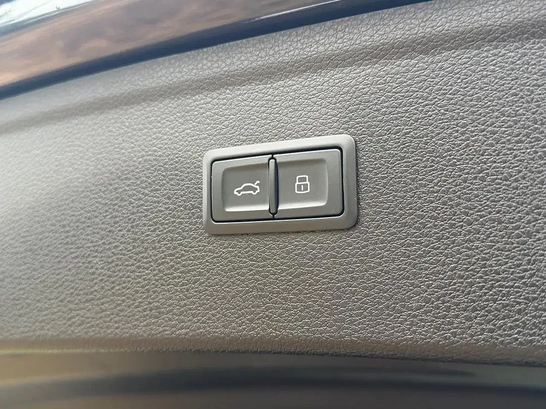 Audi Q5 50 TFSI e quattro sport - Thumbnail 8