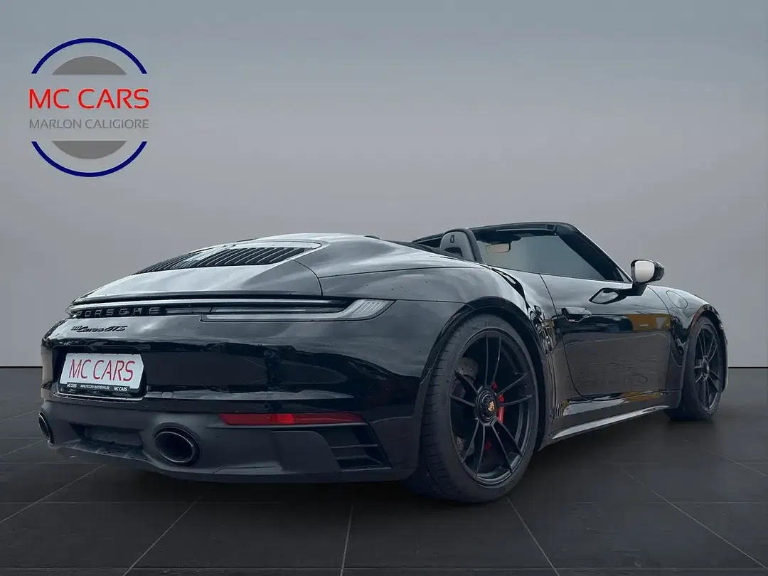 Porsche 911 Carrera GTS Cabriolet - Thumbnail 4