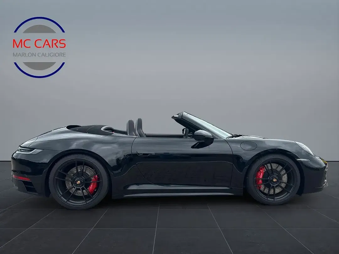 Porsche 911 Carrera GTS Cabriolet - Thumbnail 6