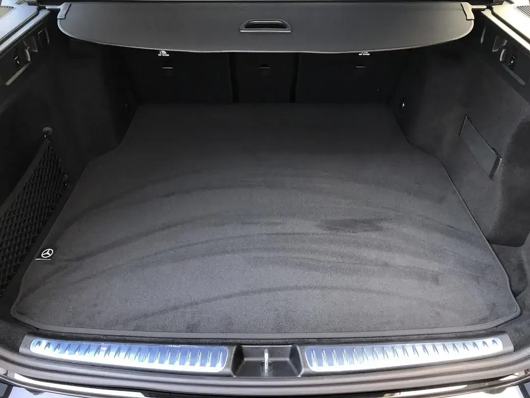 Mercedes-Benz C 220 AMG MBUX Night - Thumbnail 12