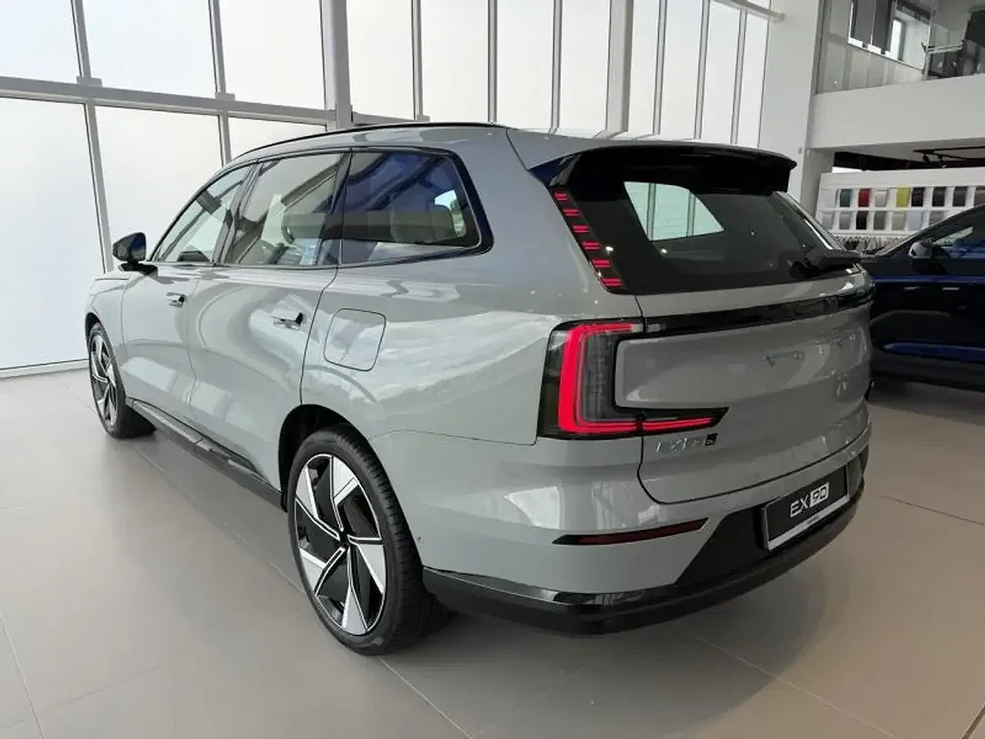 Volvo EX90 Twin Motor - Thumbnail 4