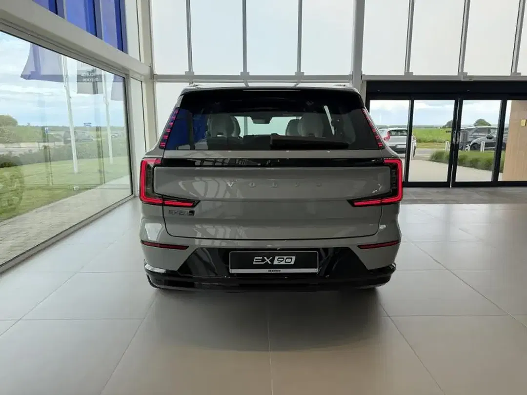 Volvo EX90 Twin Motor - Thumbnail 5