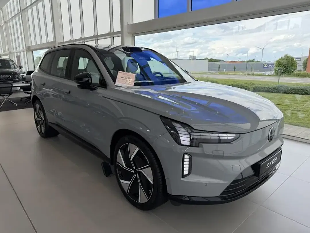 Volvo EX90 Twin Motor - Thumbnail 8