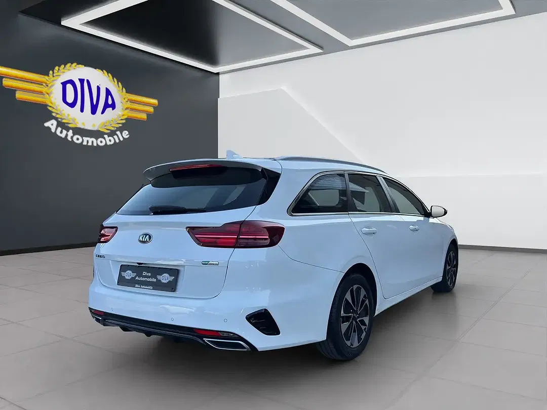 Kia Ceed SW / cee'd SW PHEV Hybrid Spirit - foto 2