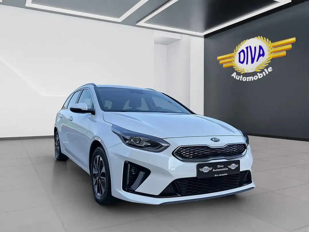 Kia Ceed SW / cee'd SW PHEV Hybrid Spirit - Thumbnail 3