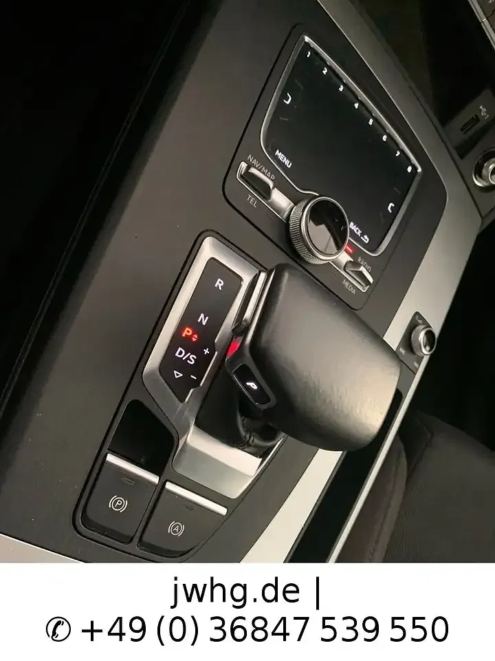 Audi Q5 quattro Matrix LED S line - Thumbnail 11