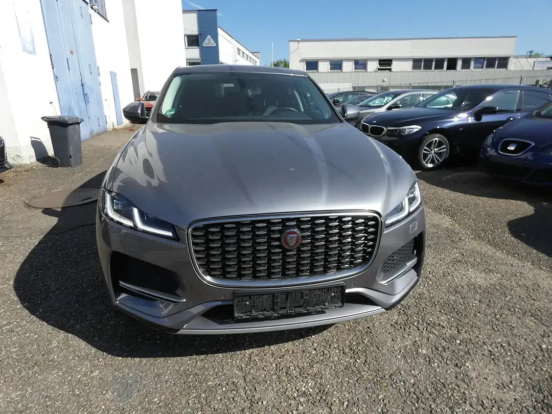 Jaguar F-Pace D300 4x4 SE - foto 2