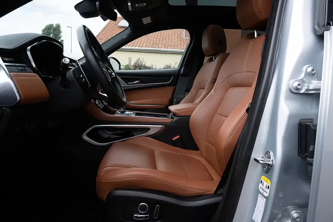 Jaguar F-Pace P250 2.0 4x4 R-Dynamic - Thumbnail 14