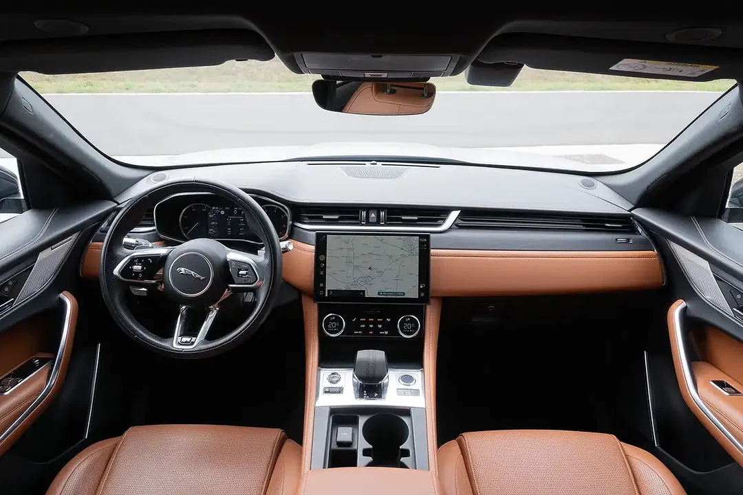 Jaguar F-Pace P250 2.0 4x4 R-Dynamic - Thumbnail 19