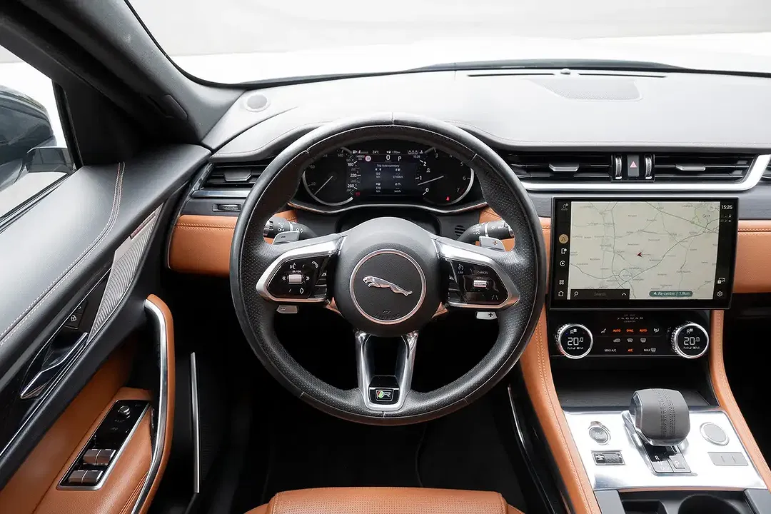 Jaguar F-Pace P250 2.0 4x4 R-Dynamic - Thumbnail 20