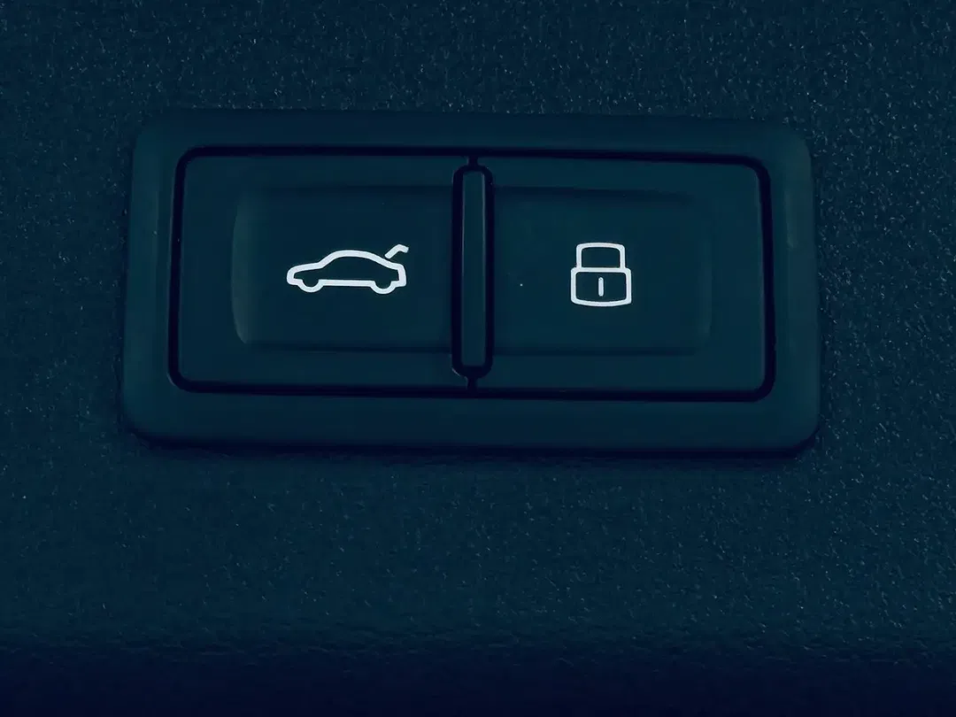 Audi A4 35 TFSI Avant - Thumbnail 8