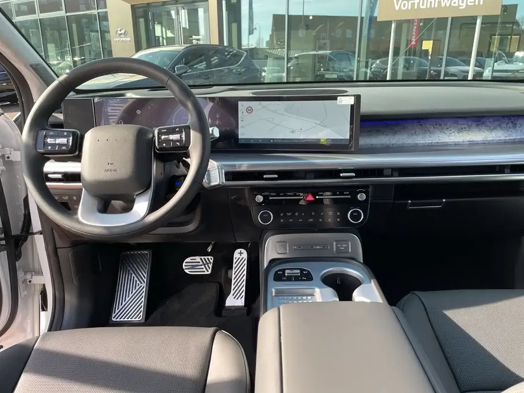 Hyundai IONIQ 9 UNIQ - Thumbnail 9