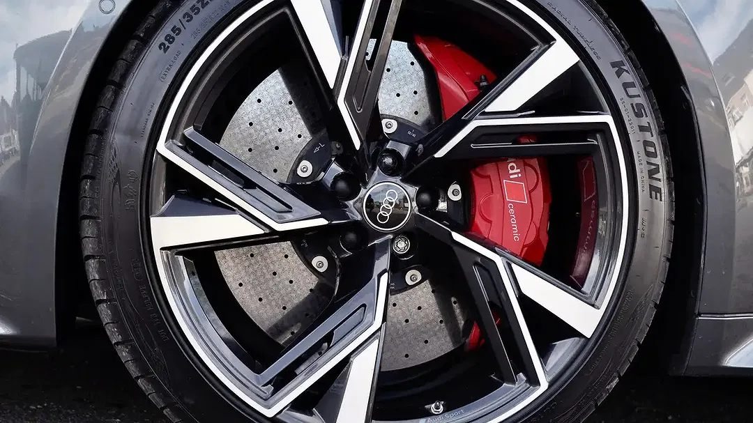 Audi RS6 4.0 V8 TFSI RS design - Thumbnail 11
