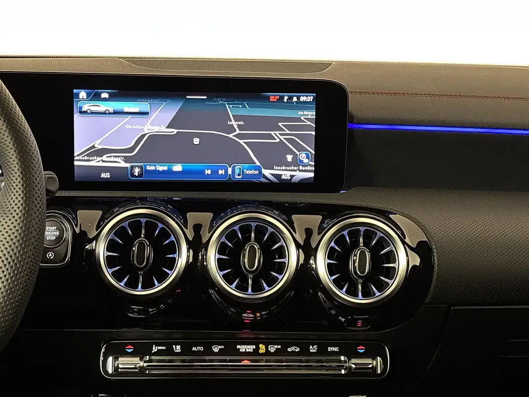 Mercedes-Benz CLA 200 - Thumbnail 7