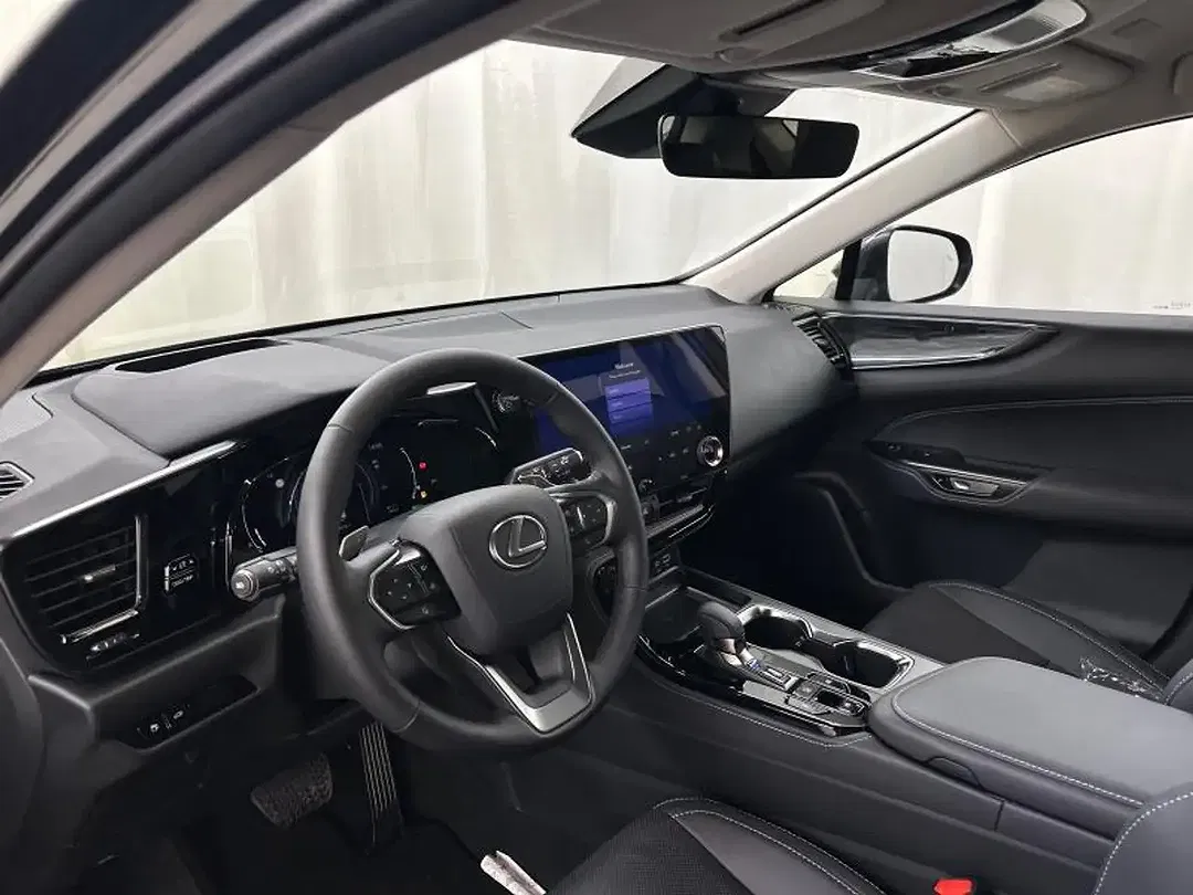 Lexus NX 350h Hybrid Executive - Thumbnail 18
