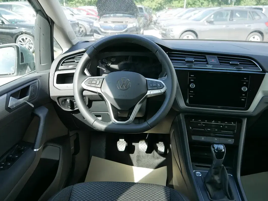 Volkswagen Touran 1.5 TSI Comfortline - Thumbnail 11