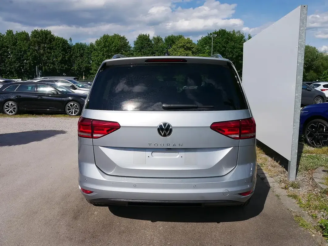 Volkswagen Touran 1.5 TSI Comfortline - foto 2