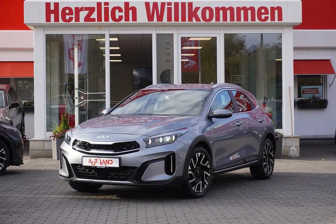 Kia XCeed 1.5 T-GDI Vision - Thumbnail 1