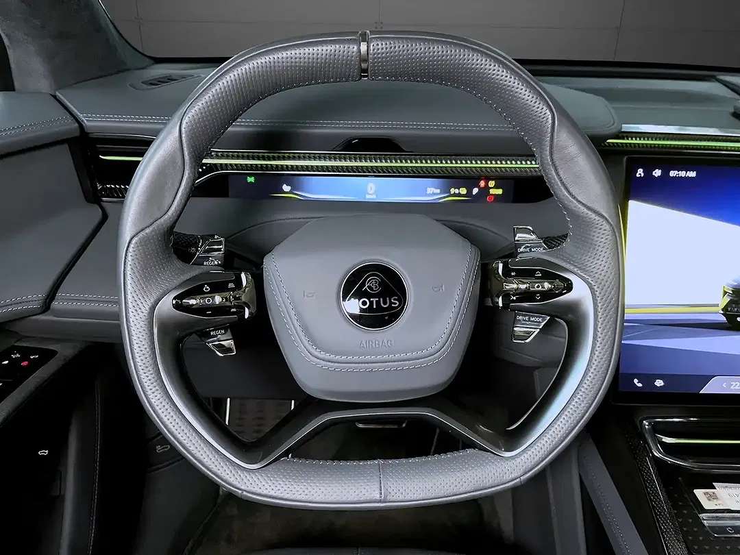 Lotus Eletre R - Thumbnail 8