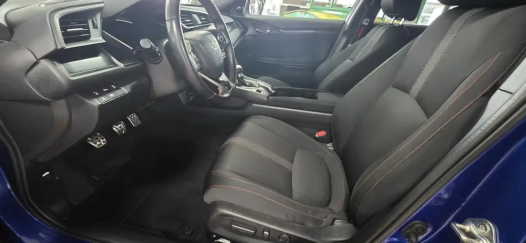 Honda Civic 1.0 i-VTEC Turbo Executive Sport Line - Thumbnail 7