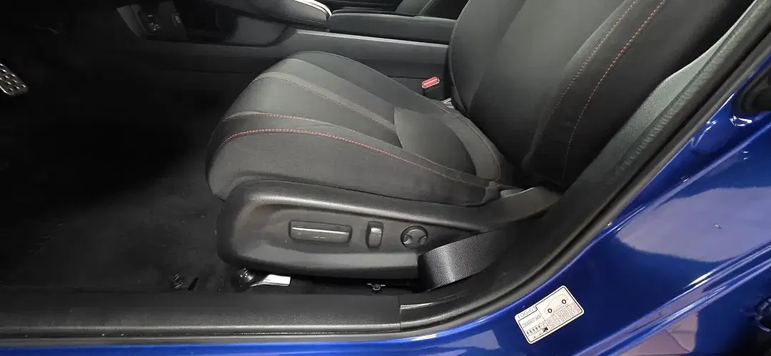 Honda Civic 1.0 i-VTEC Turbo Executive Sport Line - Thumbnail 8