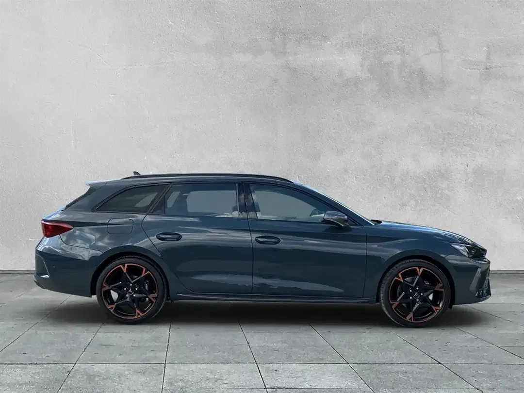 CUPRA Leon 1.5 eTSI DSG Matrix LED Sportstourer - Thumbnail 6