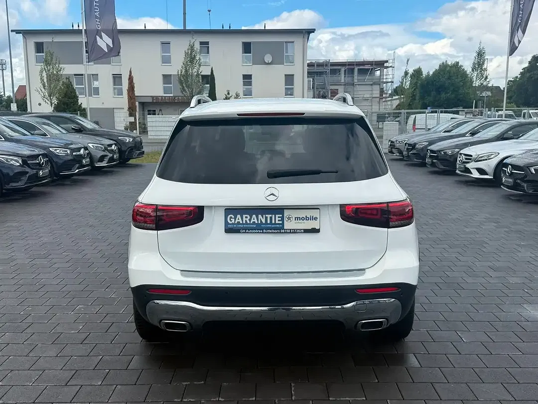 Mercedes-Benz GLB 200 - Thumbnail 6