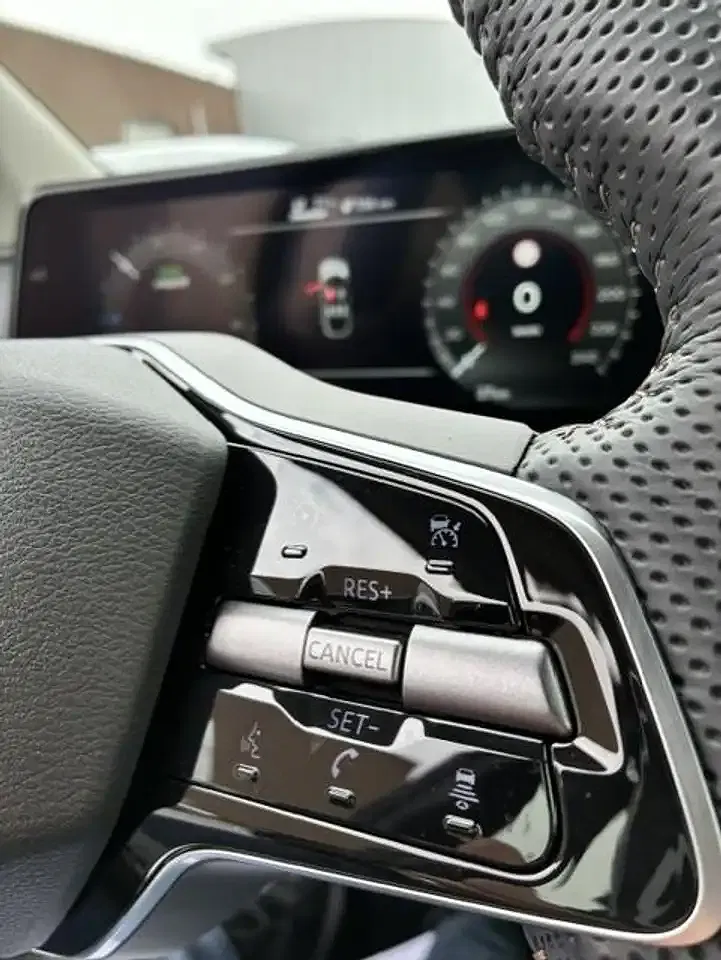 Nissan Ariya - Thumbnail 14